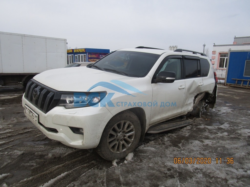 TOYOTA Land Cruiser Prado 150 2019 года