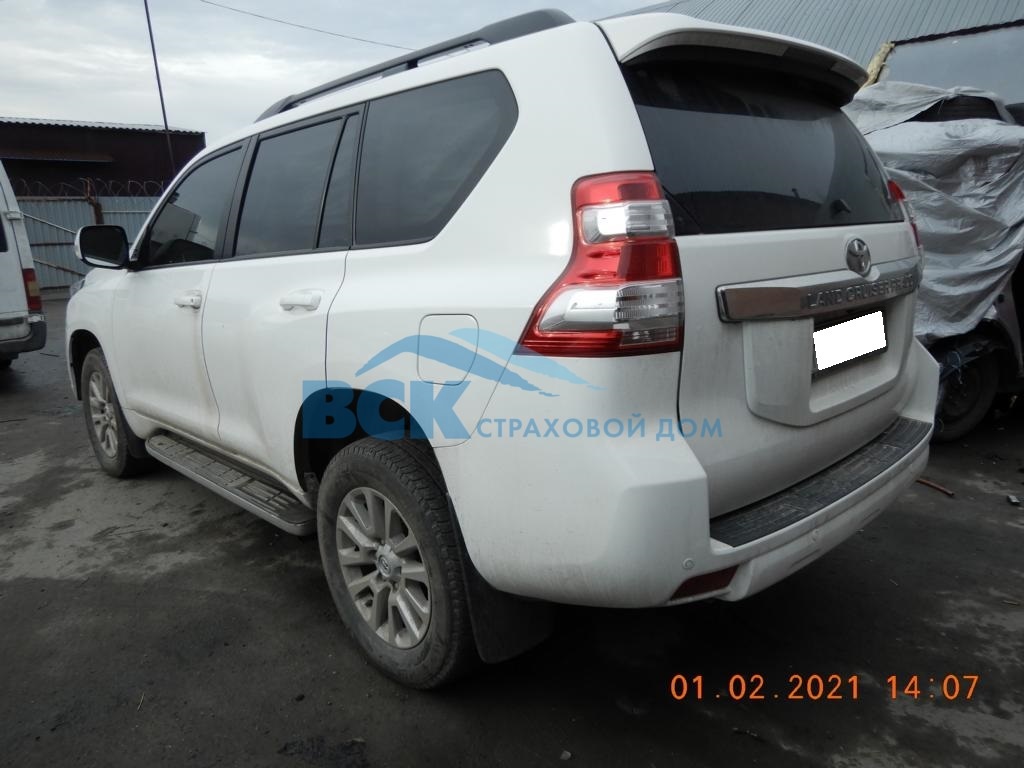 TOYOTA Land Cruiser Prado 150 2015 года