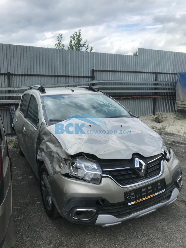 RENAULT Sandero Stepway 2021 года