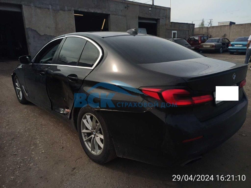 BMW 520i 2020 года